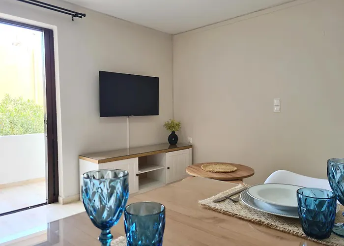 מלון דירות Liva 3*