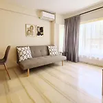 Liva מלון דירות 4*